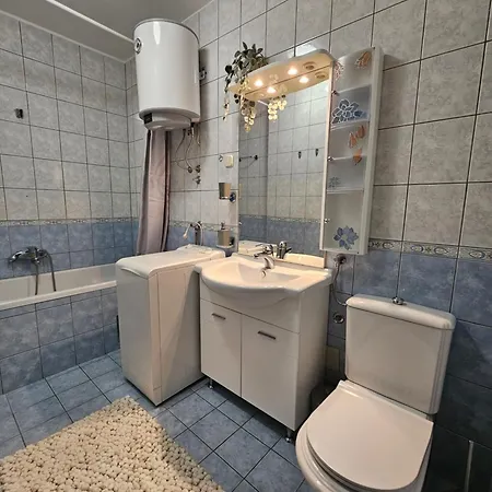 Marevic Макарска