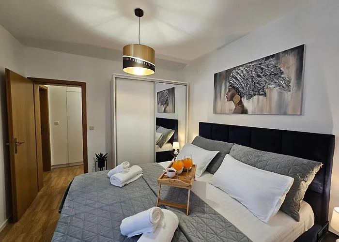 Апартаменти Marevic *